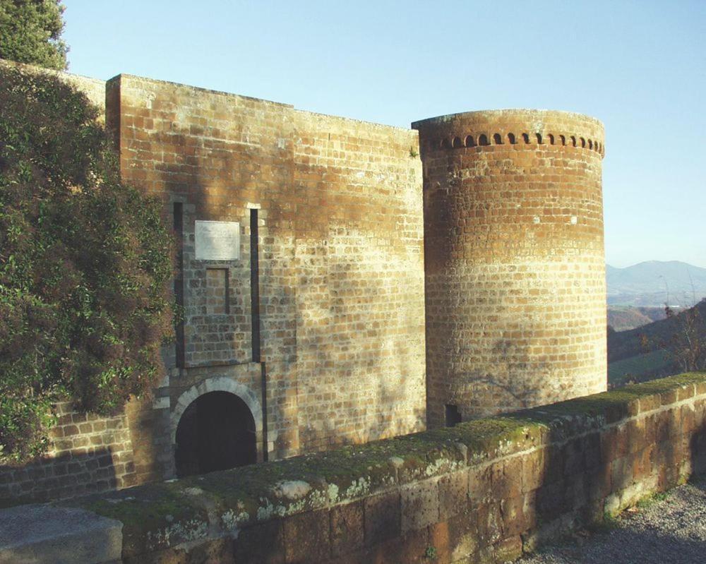 Porta Vivaria Orvieto- Private Parking Esterno foto